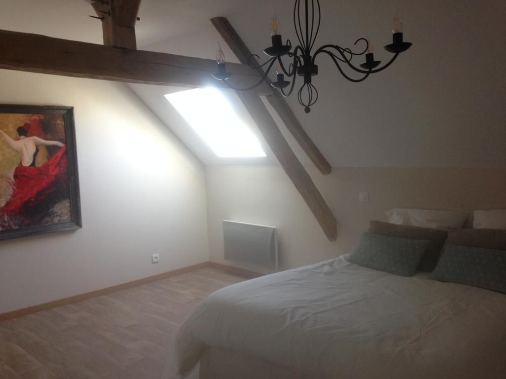 Kasaloc Apartment Maintenon Exterior photo