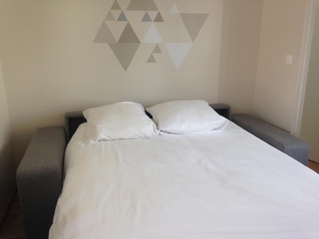 Kasaloc Apartment Maintenon Exterior photo
